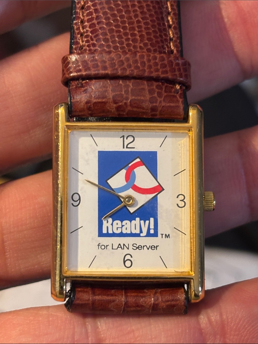 Branded Gold-Tone Rectangular Wristwatch with Brown Leather Strap